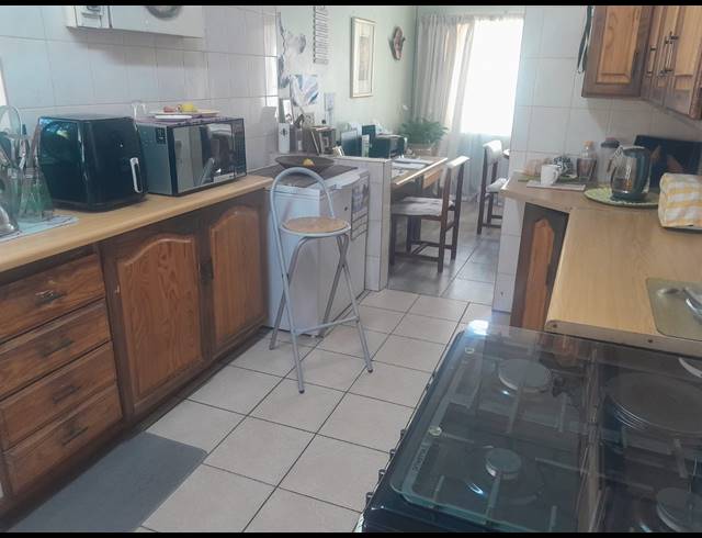 3 BEDROOM HOUSE FOR SALE IN RUSTENBURG CENTRAL